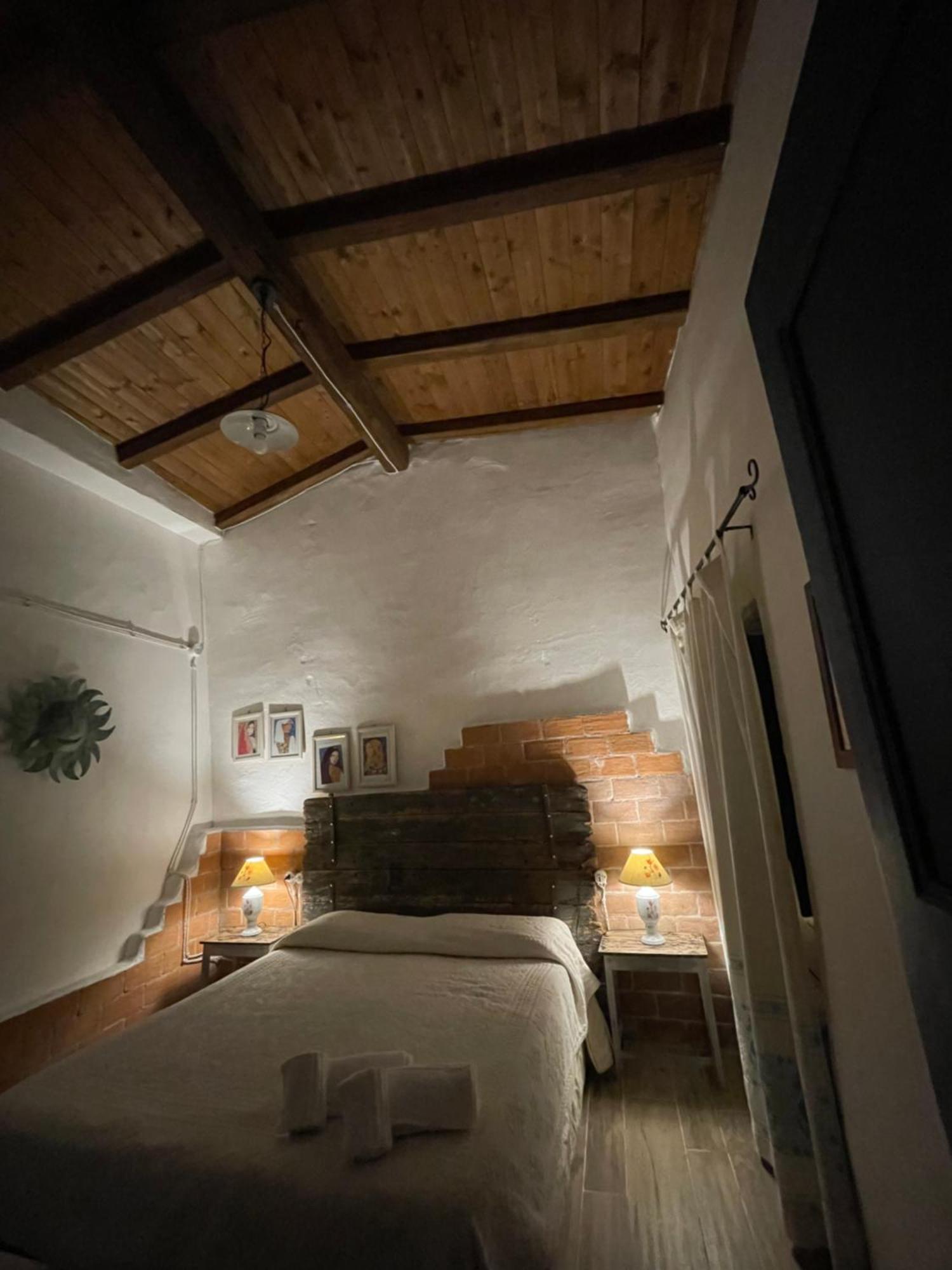 B&B Corte San Lussorio Oliena Luaran gambar
