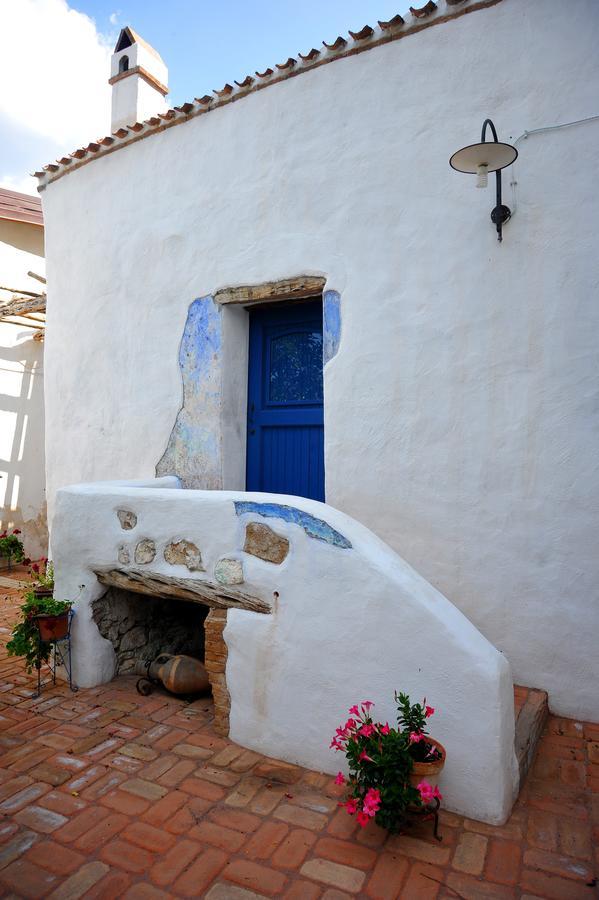 B&B Corte San Lussorio Oliena Luaran gambar