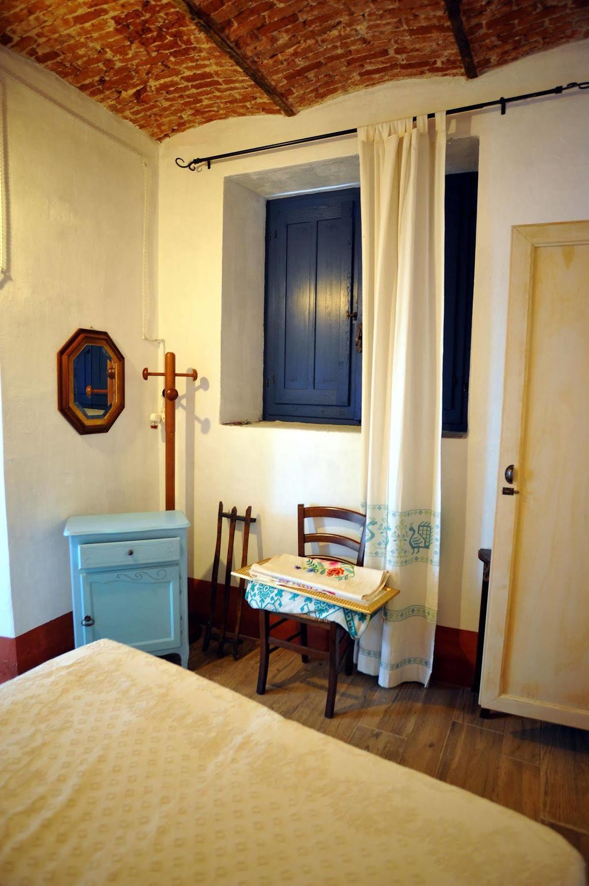 B&B Corte San Lussorio Oliena Luaran gambar
